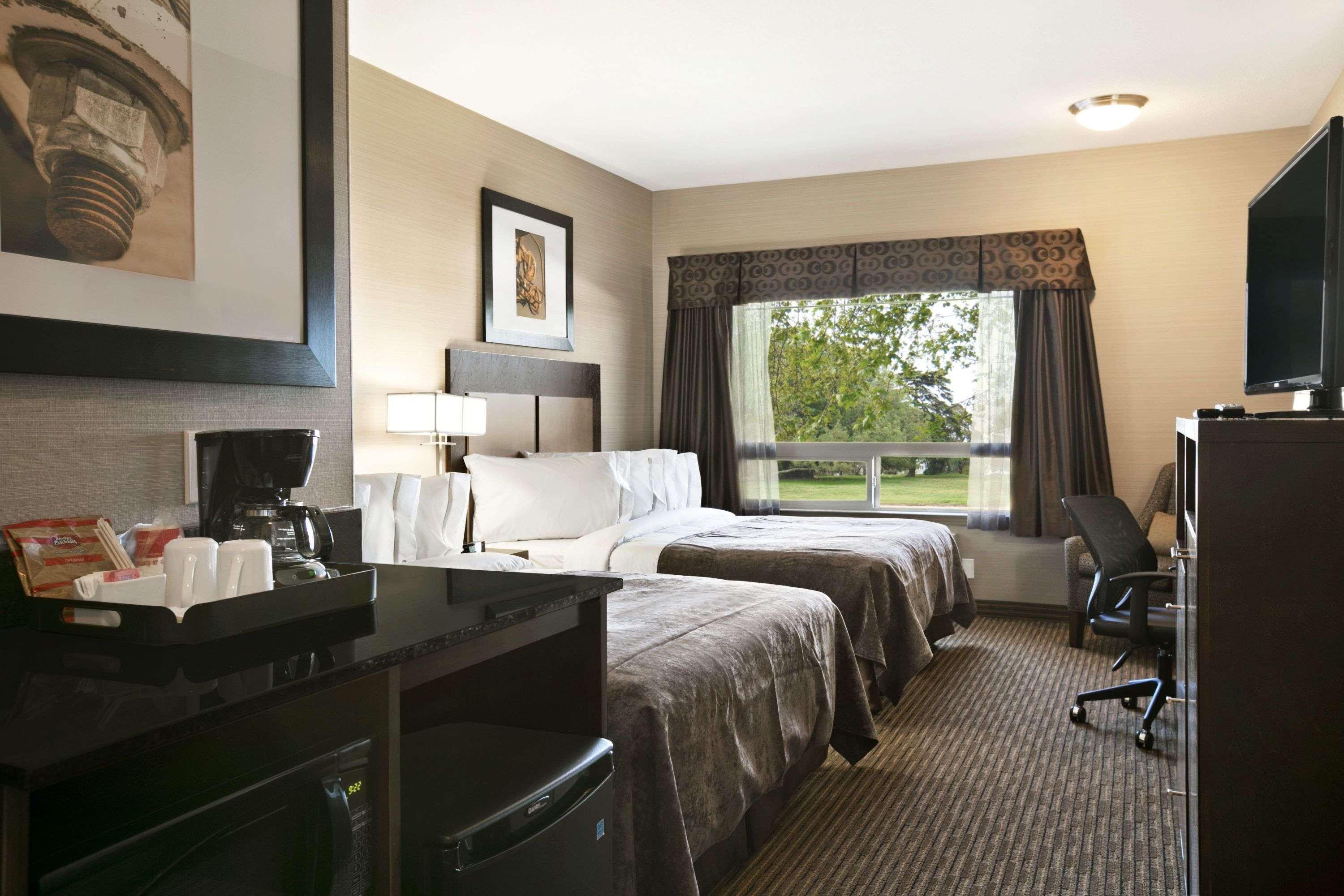 Готель Ramada By Wyndham Conklin Екстер'єр фото